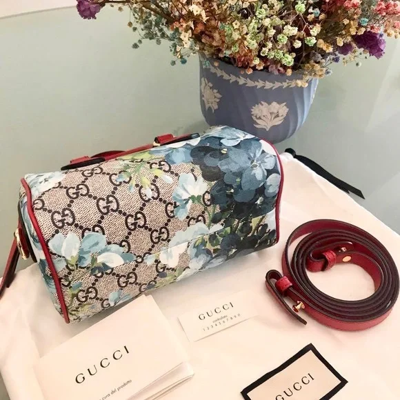 ❌SOLD❌ Gucci Blue Blooms Mini Boston Bag - Picture 6 of 10